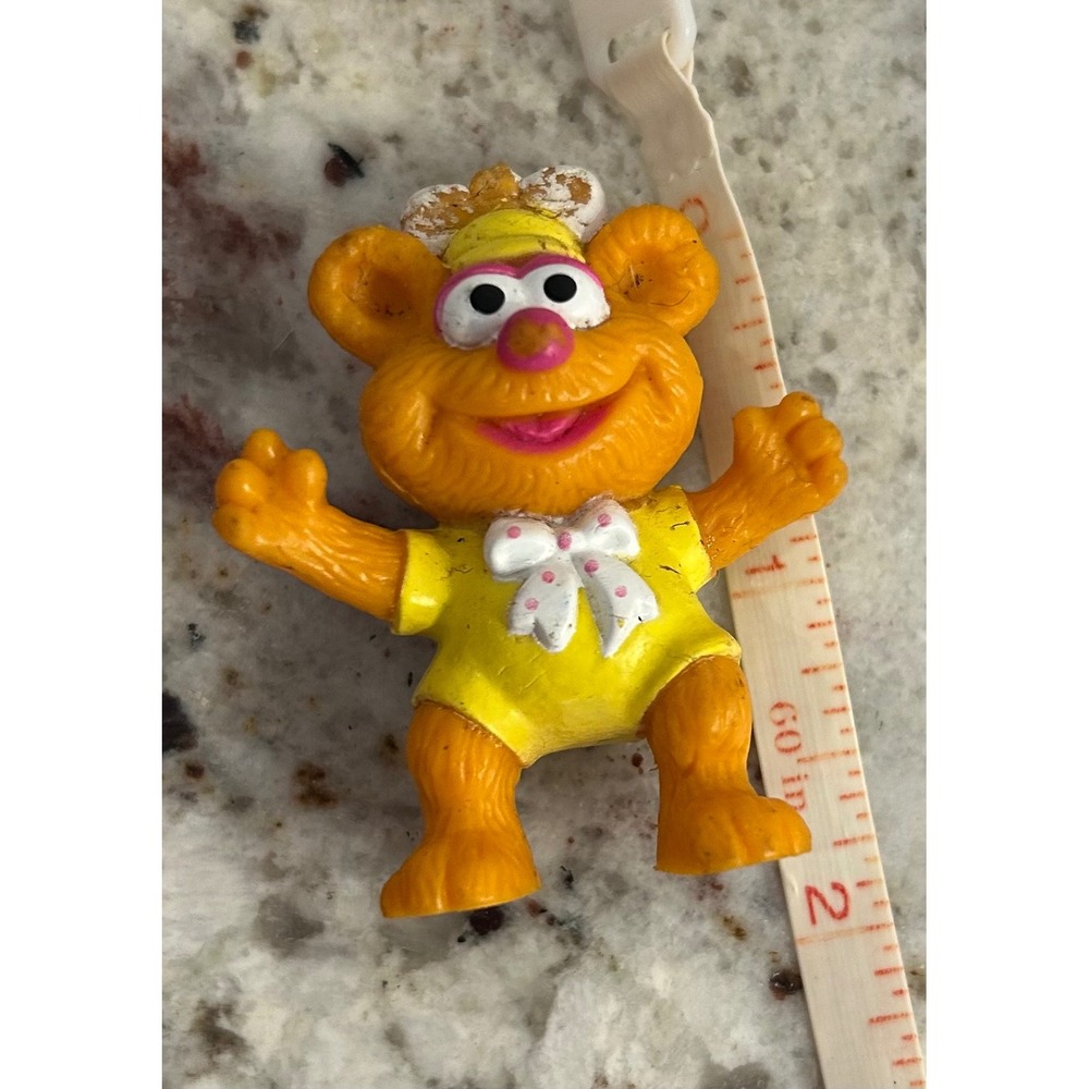 Fozzie Bear Muppet Babies PVC Figure‎ 2" Sesame Street Cake Topper